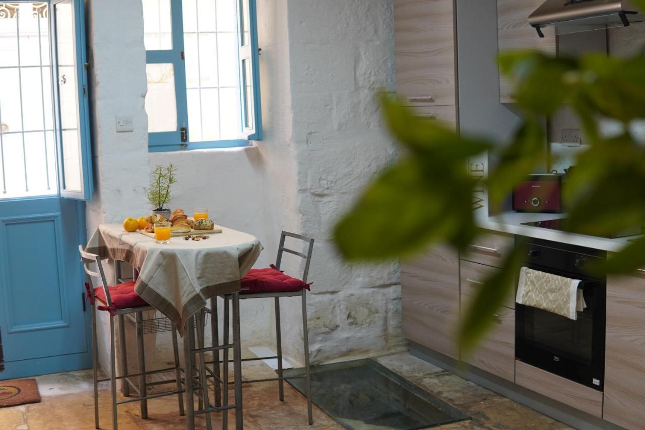 Il-Mezzanine Private Traditional And Walking Distance To Bus Terminus Villa Cospicua Buitenkant foto