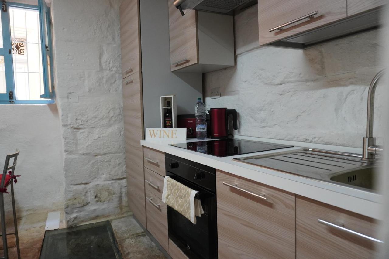 Il-Mezzanine Private Traditional And Walking Distance To Bus Terminus Villa Cospicua Buitenkant foto
